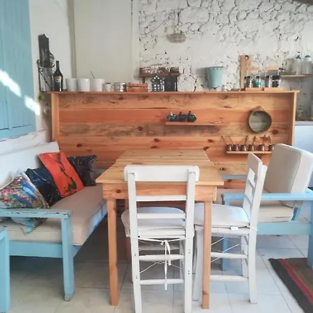 Отель Alacati Frida