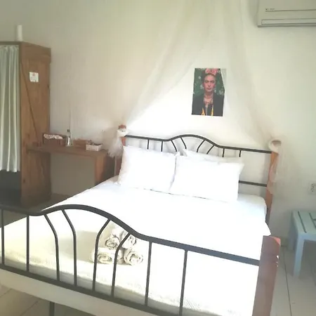 Hotel Alacati Frida *